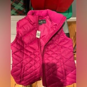 NWT Eddie Bauer Down Filled Women’s Vest - small